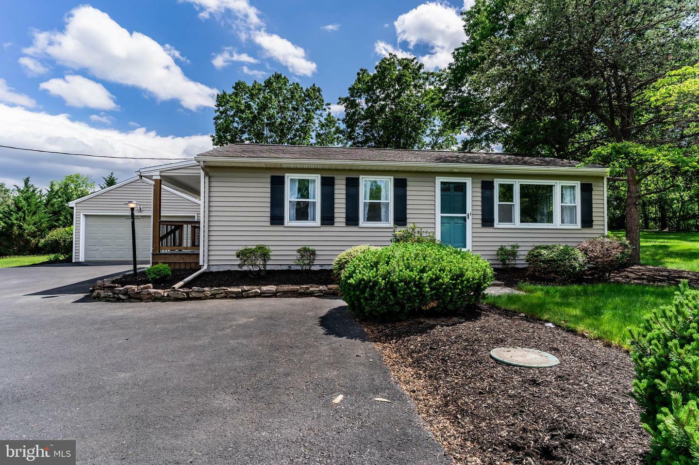 7729 Wertzville Road  Carlisle PA 17013 photo