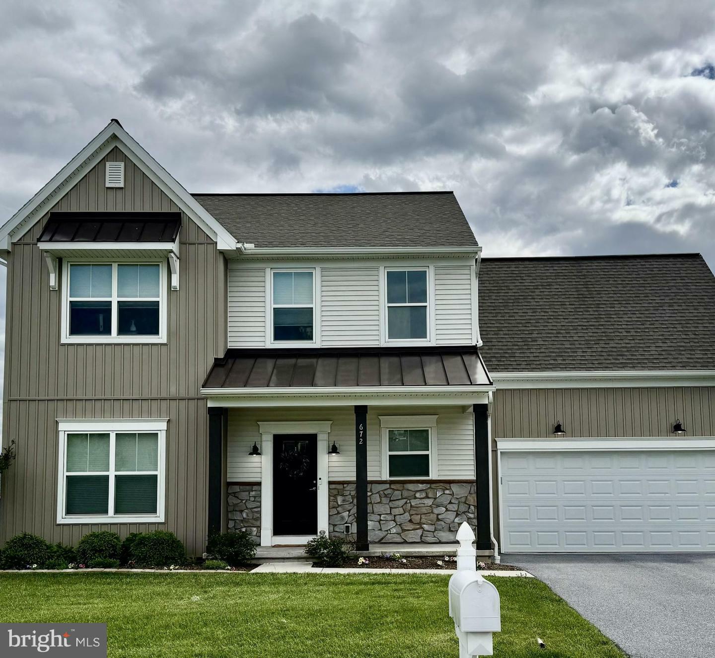 Property Photo: 672 Barbara Drive PA 17111