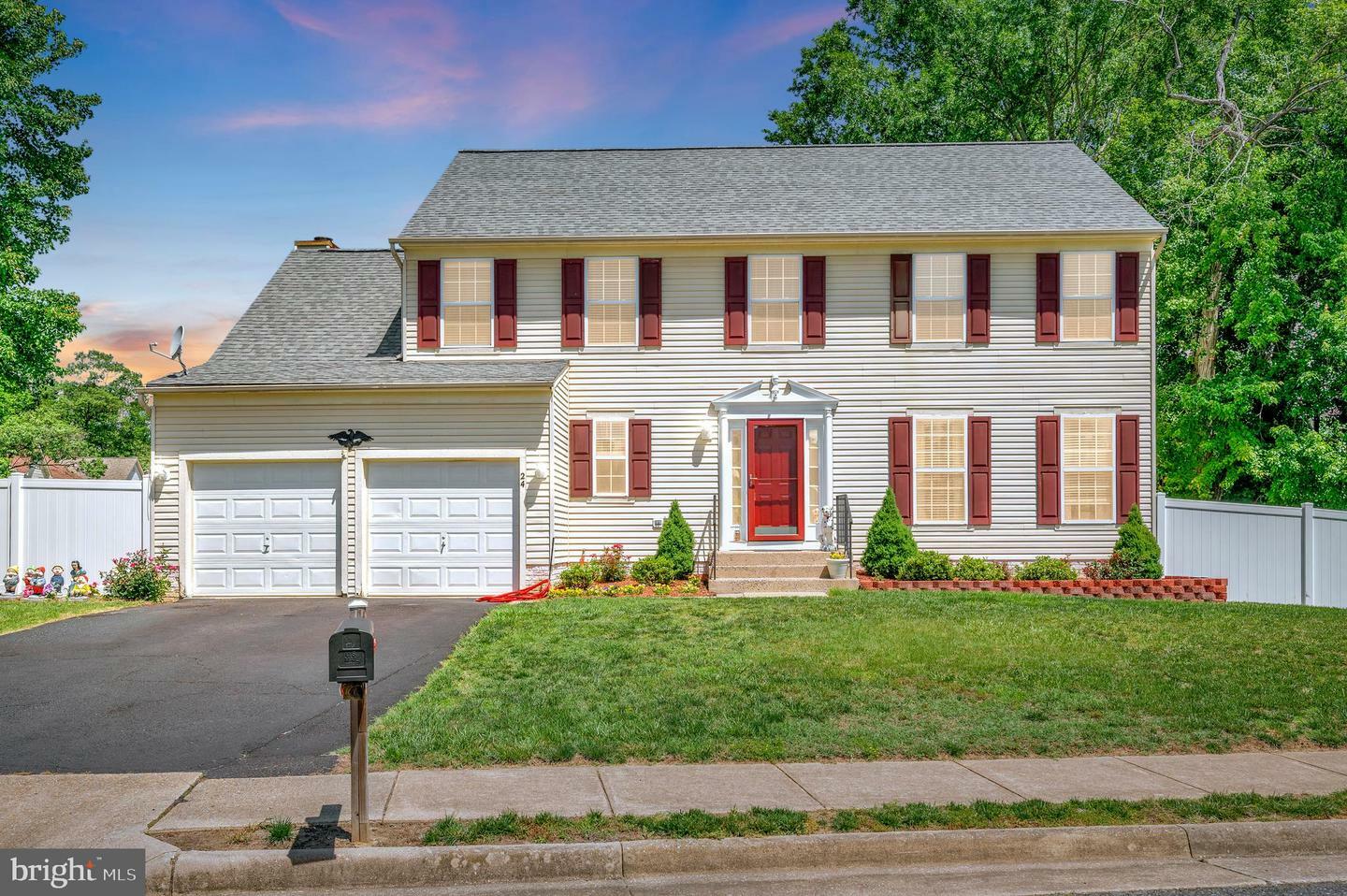 Property Photo: 24 Cross Cut Lane VA 22405