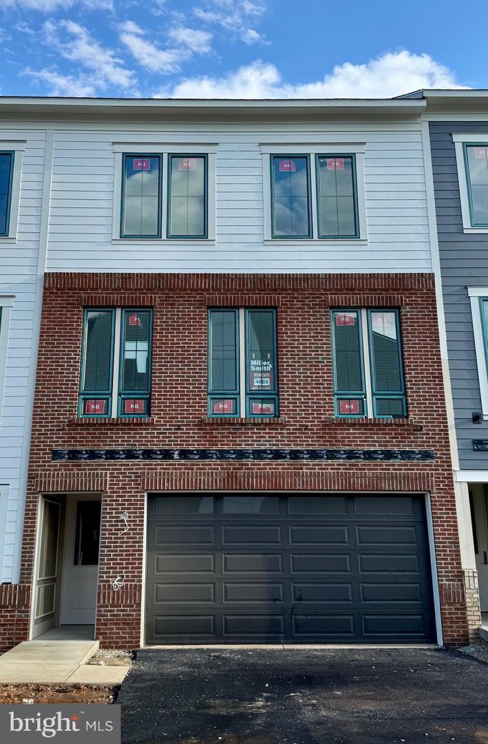 Property Photo:  1 Belmont Bay Drive  VA 22191 