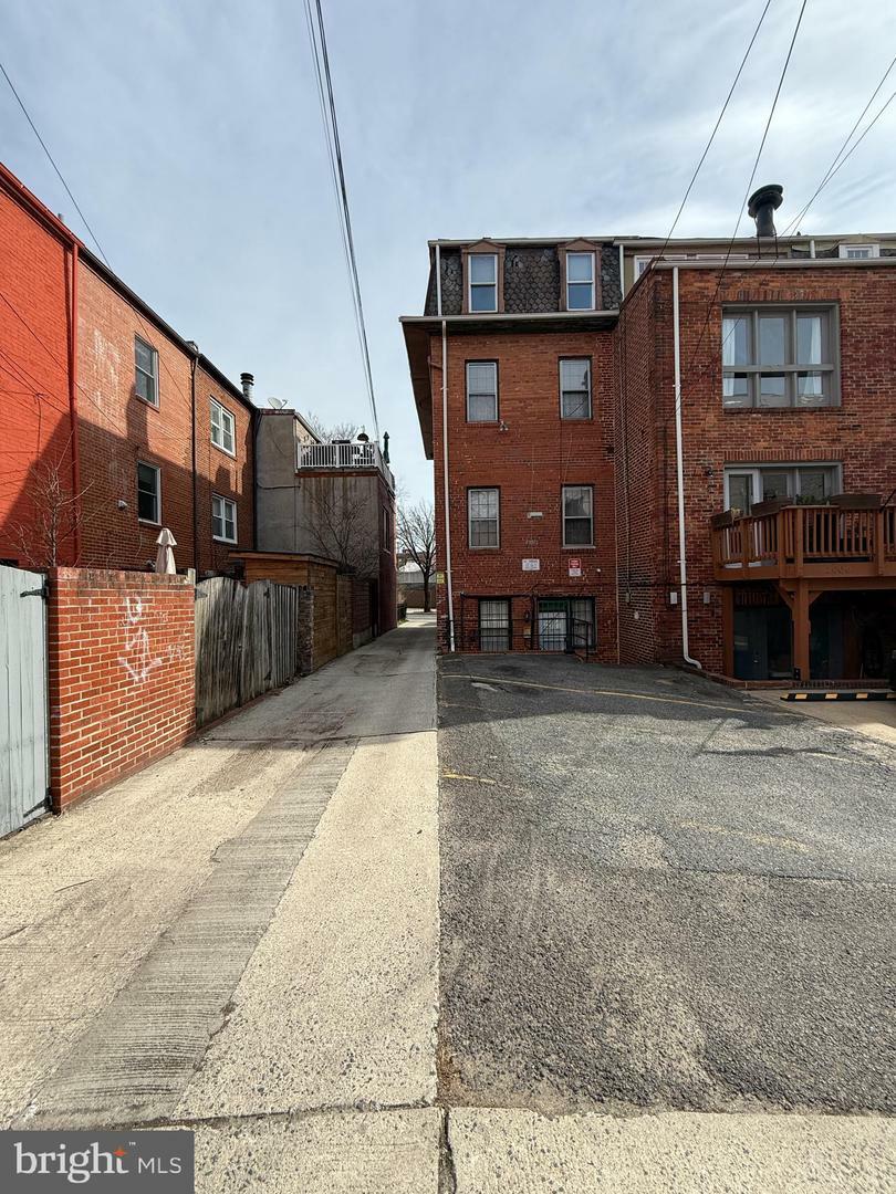 Property Photo: 2008 17th Street NW DC 20009