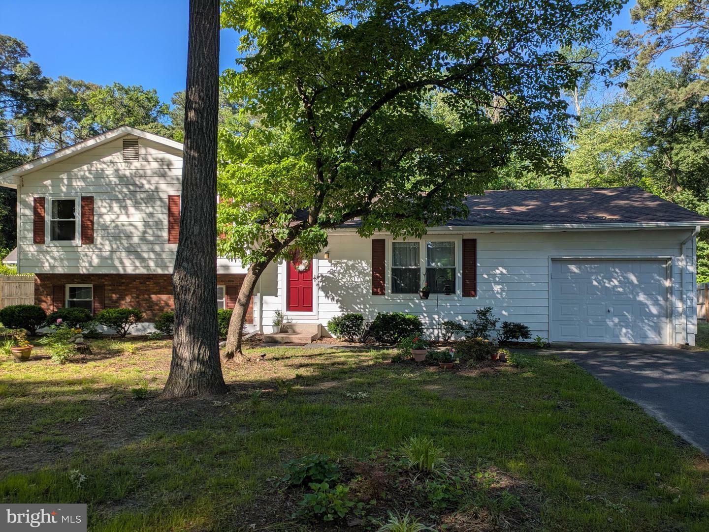 Property Photo: 6706 Oak Ridge Drive MD 21830