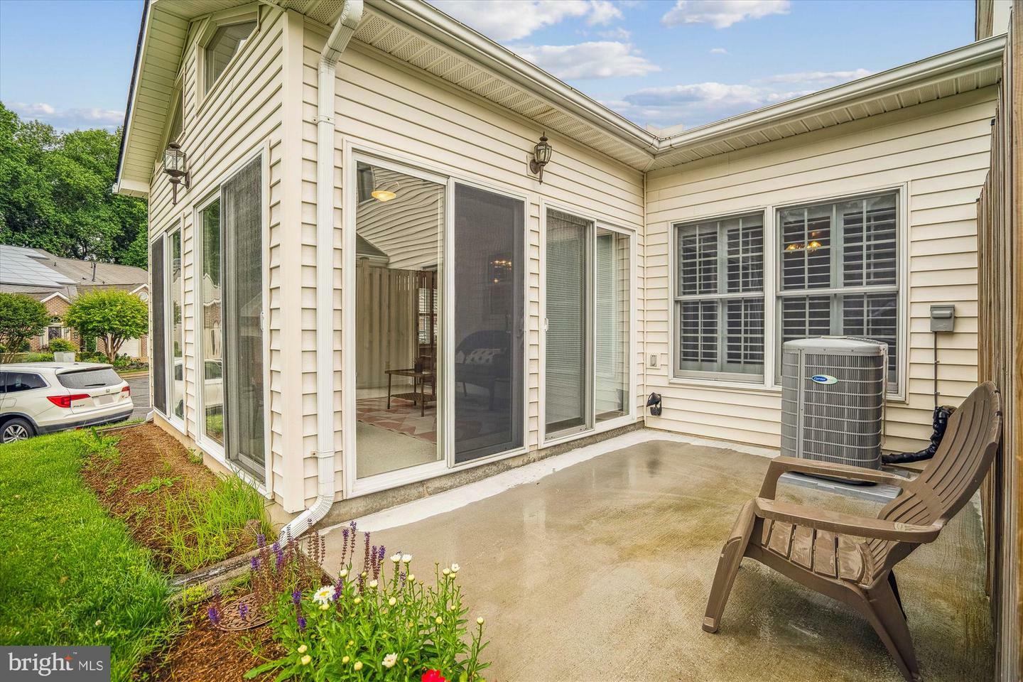 Property Photo: 701 Ballast Way MD 21401