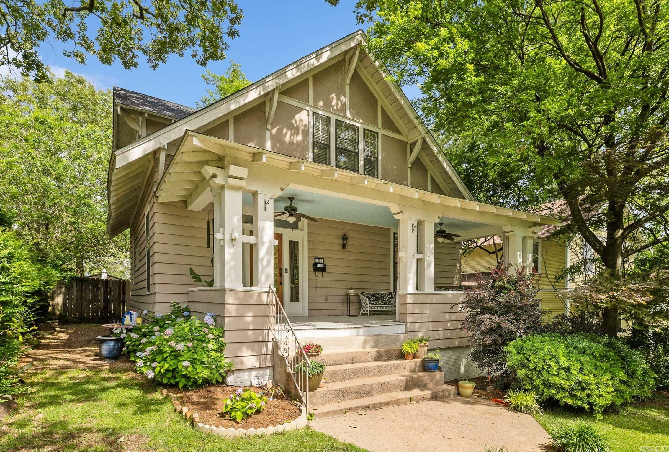 121 N Woodrow Street  Little Rock AR 72205 photo