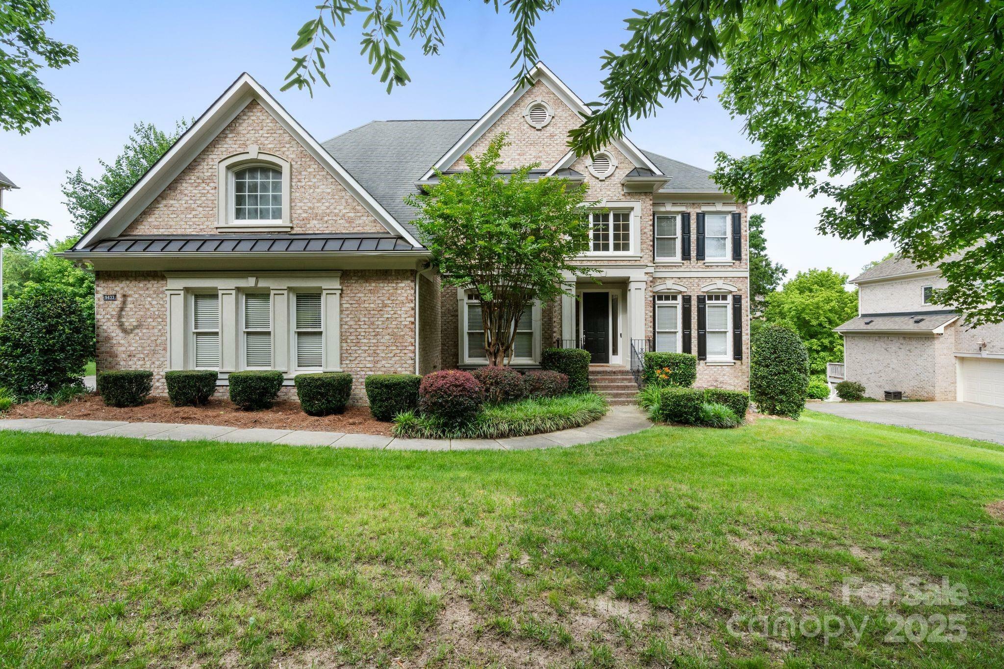 Property Photo: 9433 Wallace Pond Drive NC 28078
