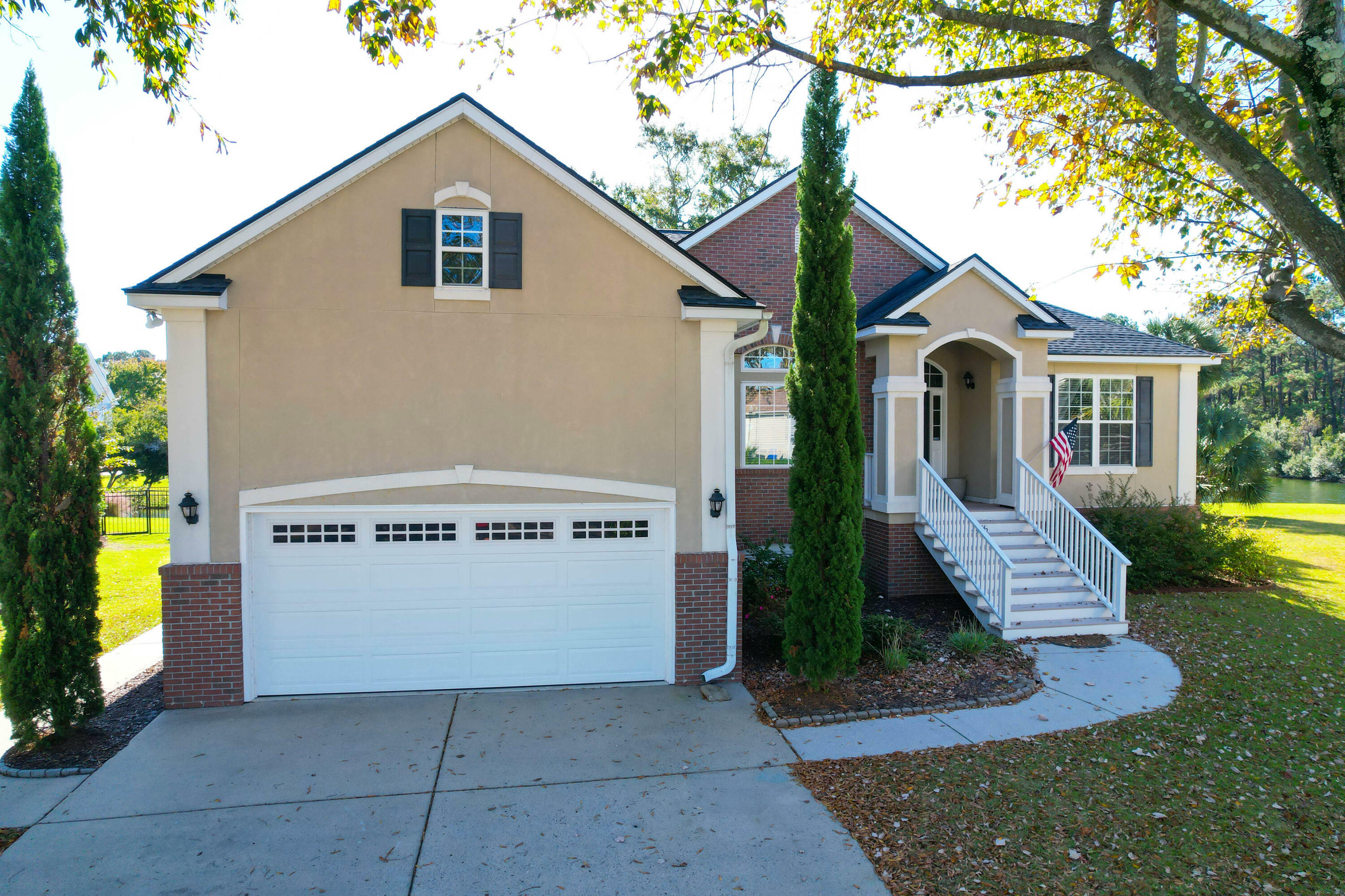 2206 Magnolia Meadows Drive  Mount Pleasant SC 29464 photo