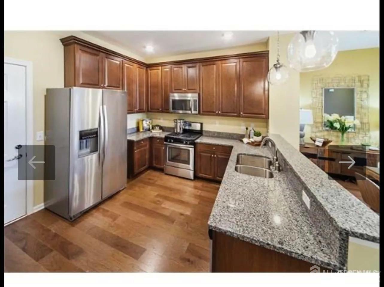 Property Photo: 1513 E Hudson Circle NJ 08904