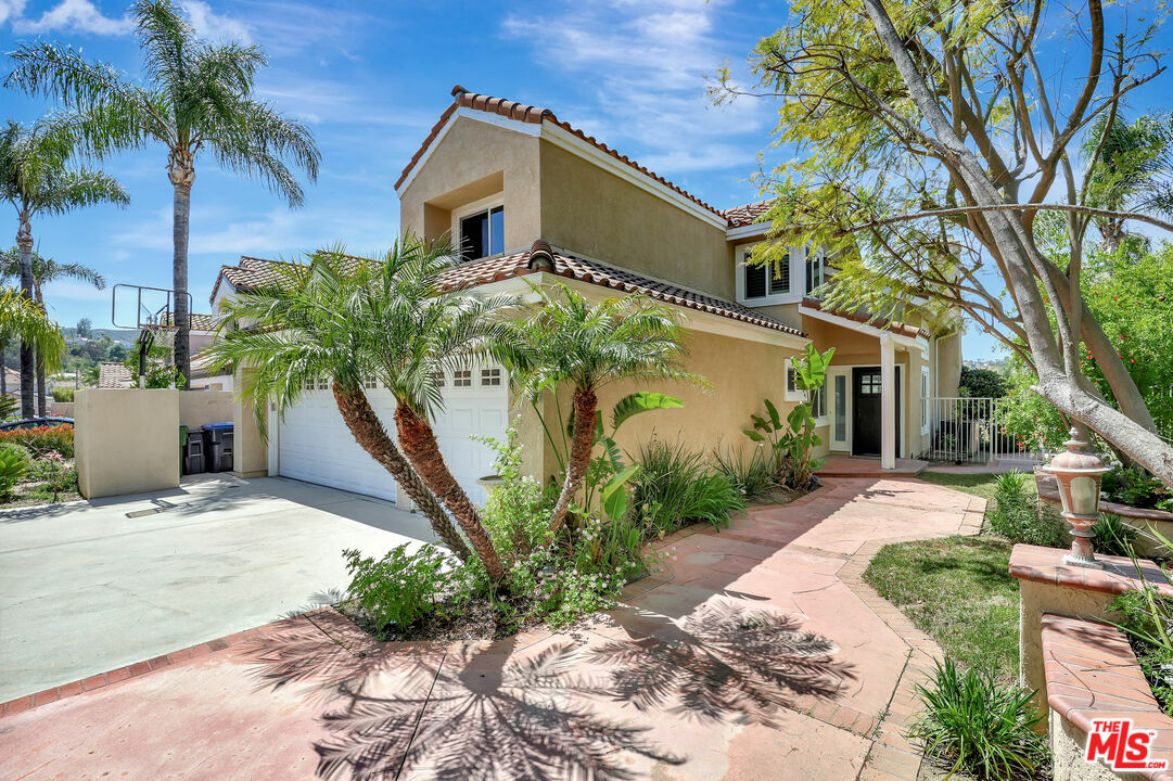 Property Photo: 24701 Calle Conejo CA 91302