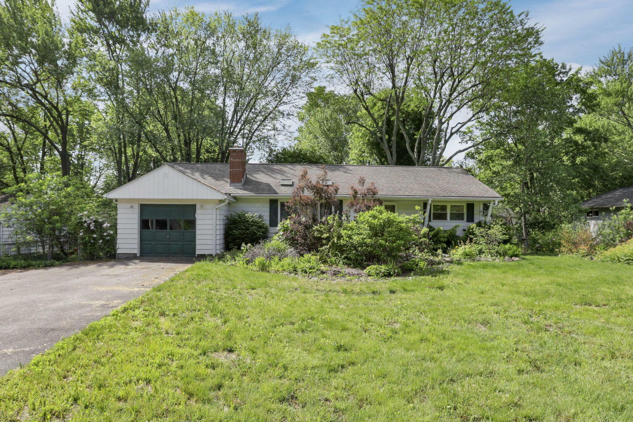 Property Photo:  4648 E Johnstown Road  OH 43230 
