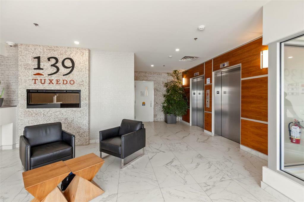 Photo de la propriété: 139 Tuxedo Avenue MB R3N 0H6