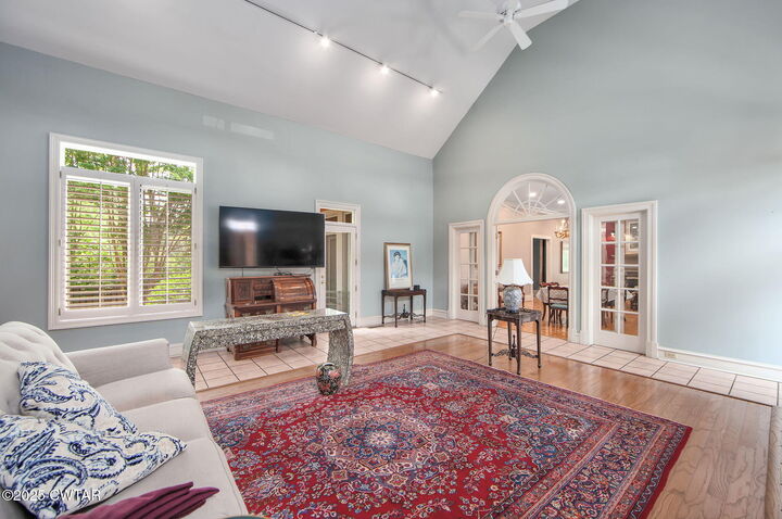 Property Photo:  100 N Grand Avenue  TN 38012 