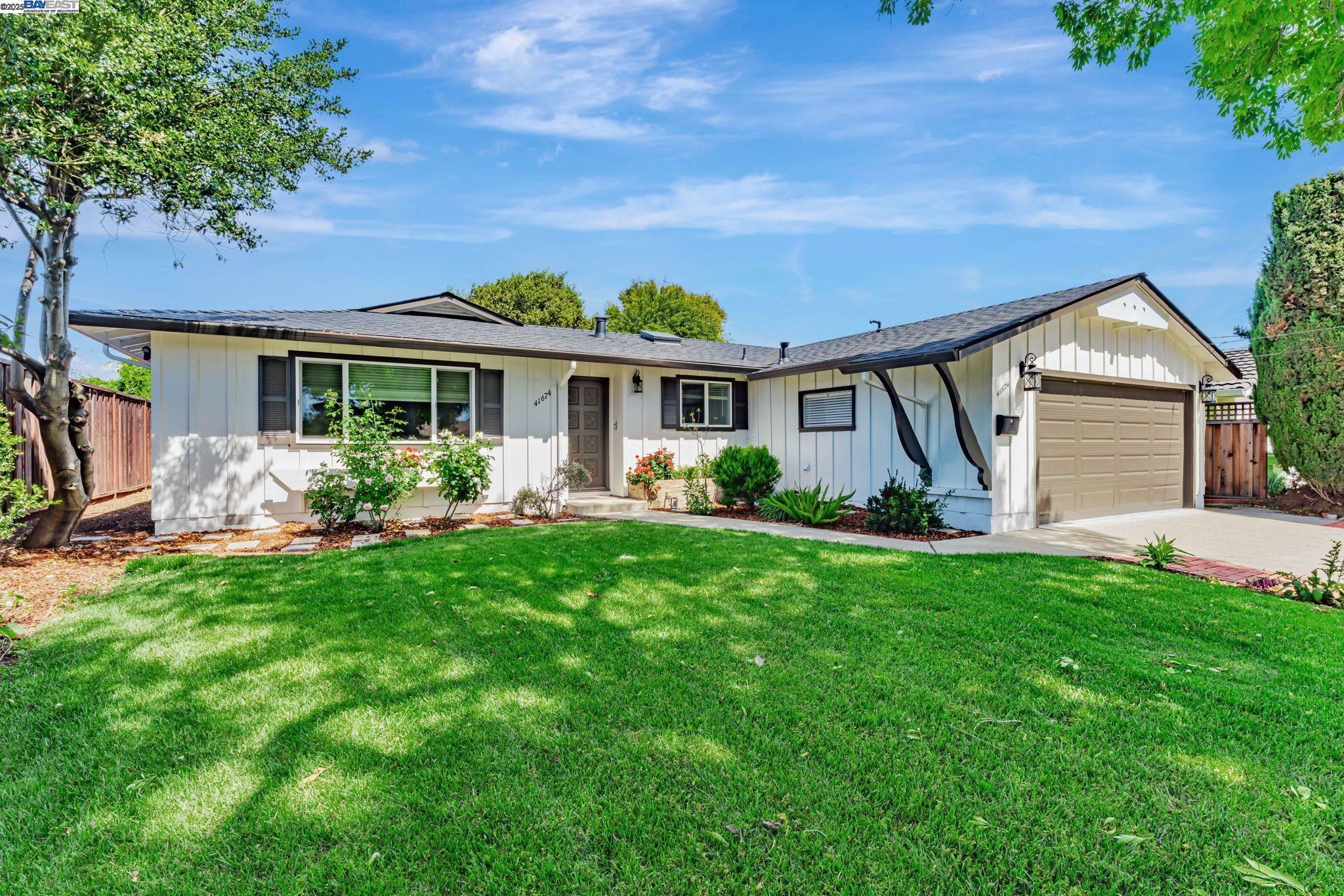 Property Photo: 41674 Mahoney St CA 94538