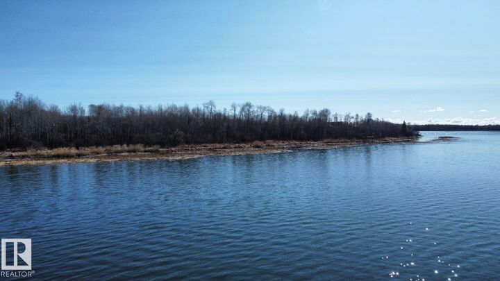 Property Photo: 513 Duncan Road AB T0E 1A0