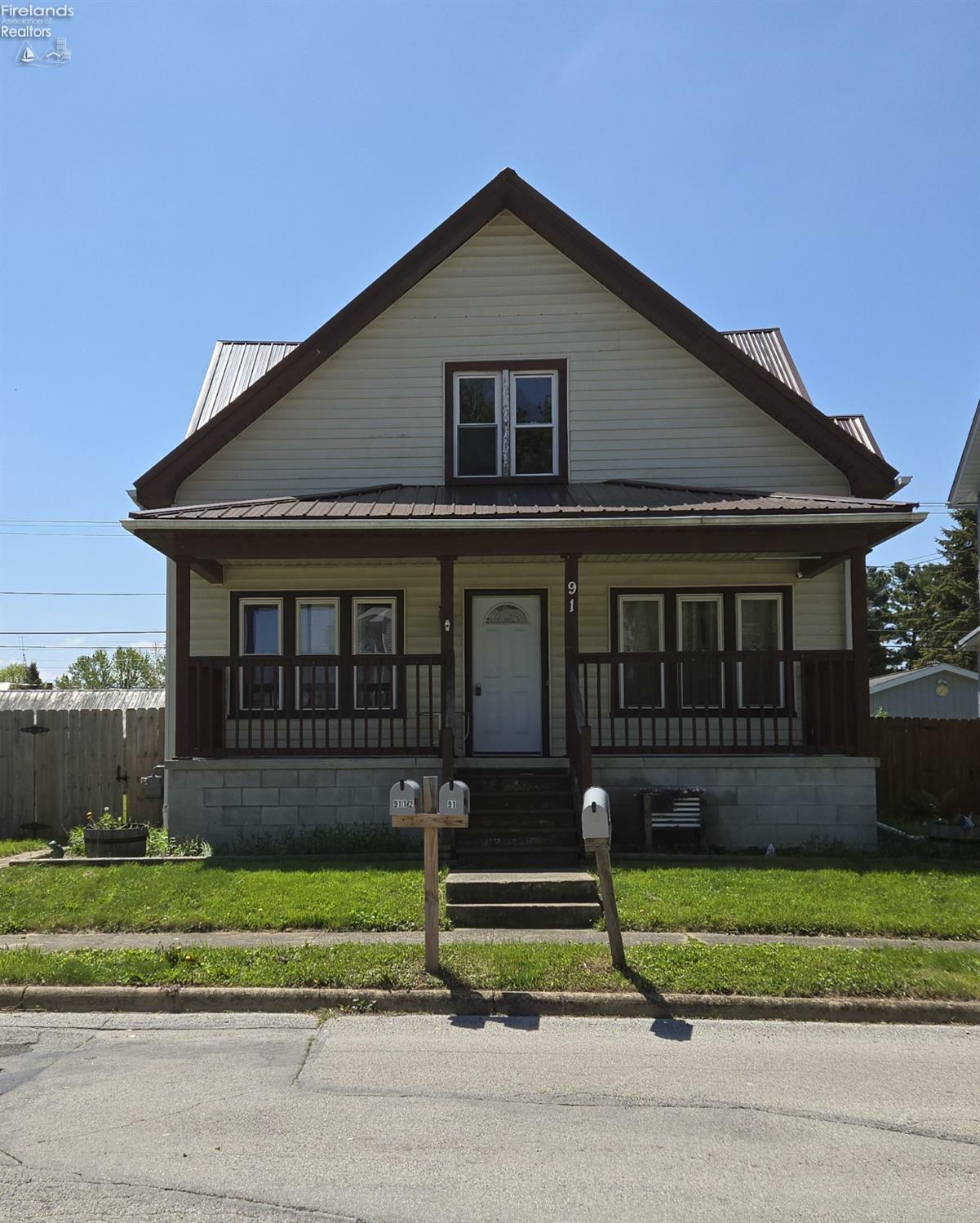 91 1st Avenue  Tiffin OH 44883 photo