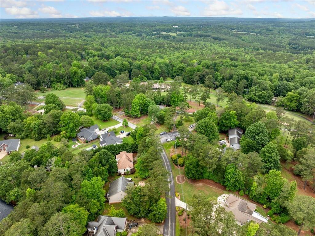 Property Photo: 4079 Essex Drive GA 30180