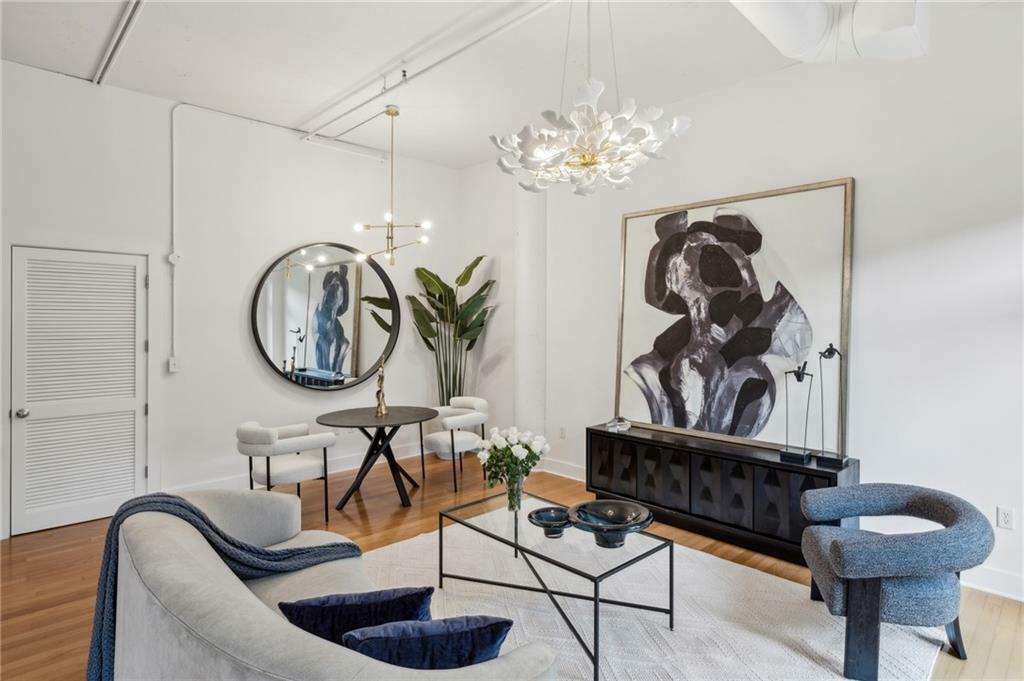 Property Photo: 1058 Piedmont Avenue 103 GA 30309