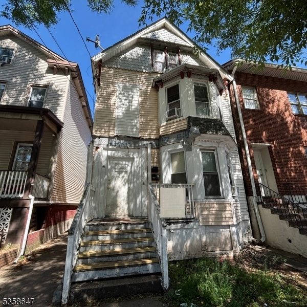 27 Joyce Kilmer Ave  New Brunswick City NJ 08901 photo