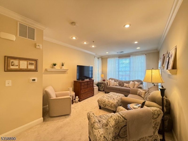 Property Photo: 6110 Brookhaven Ct 6110 NJ 07457