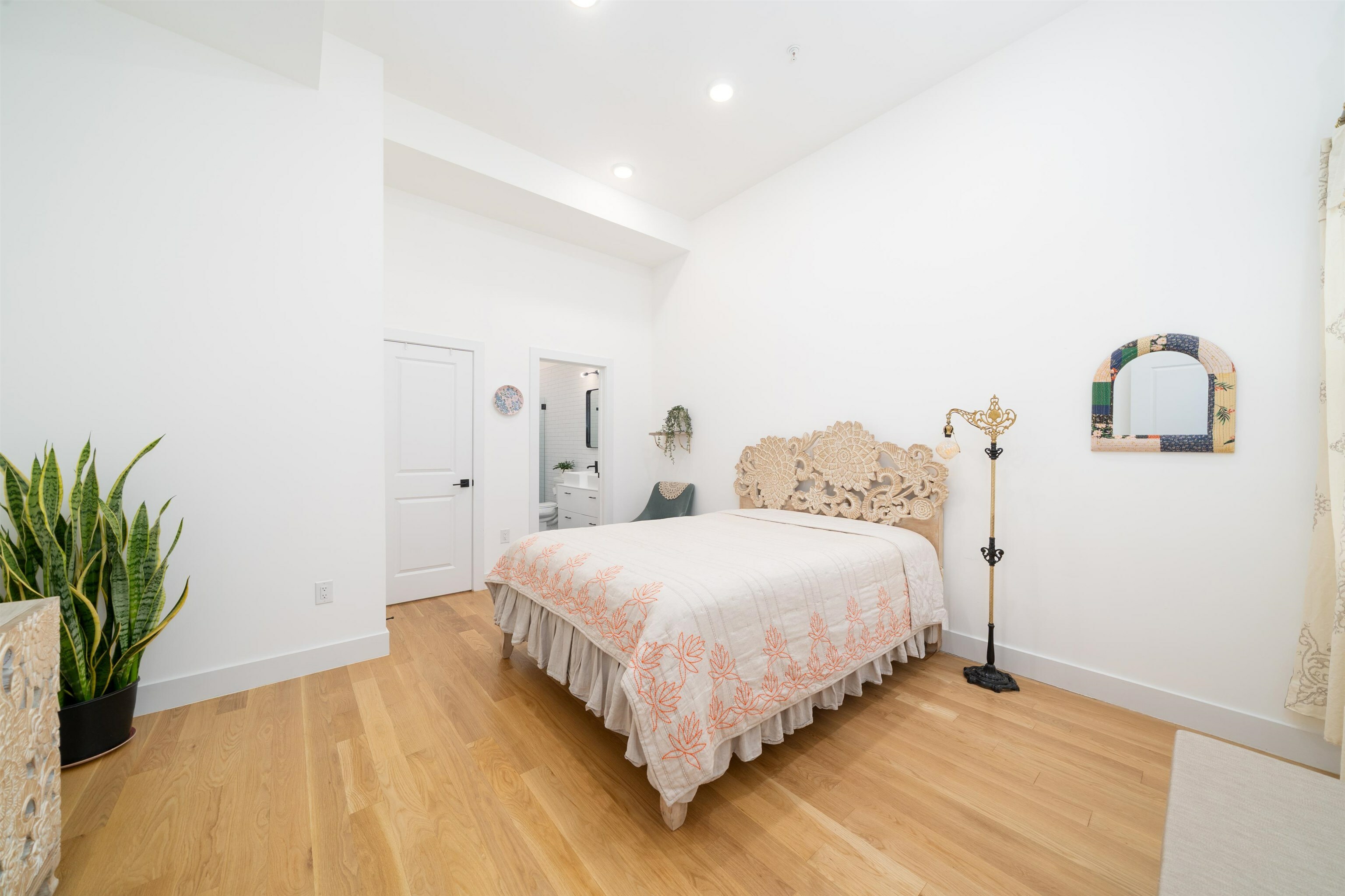 Property Photo: 78 Paterson St 1 NJ 07307