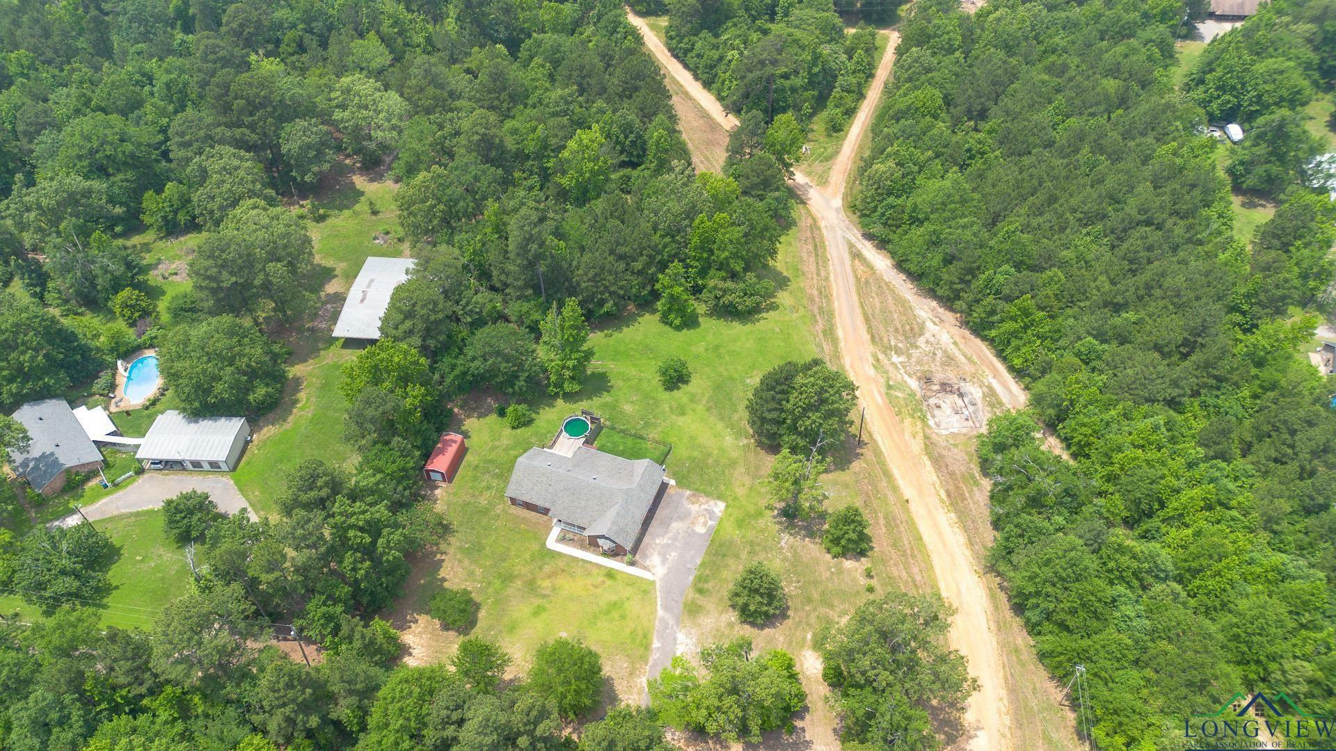 Property Photo: 727 Green St. TX 75647