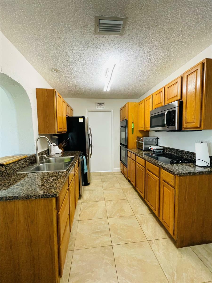 Property Photo:  18310 Burkholder Circle  FL 33948 