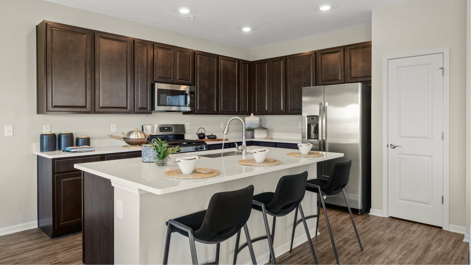 Property Photo: 12058 Jordi Road IL 60142