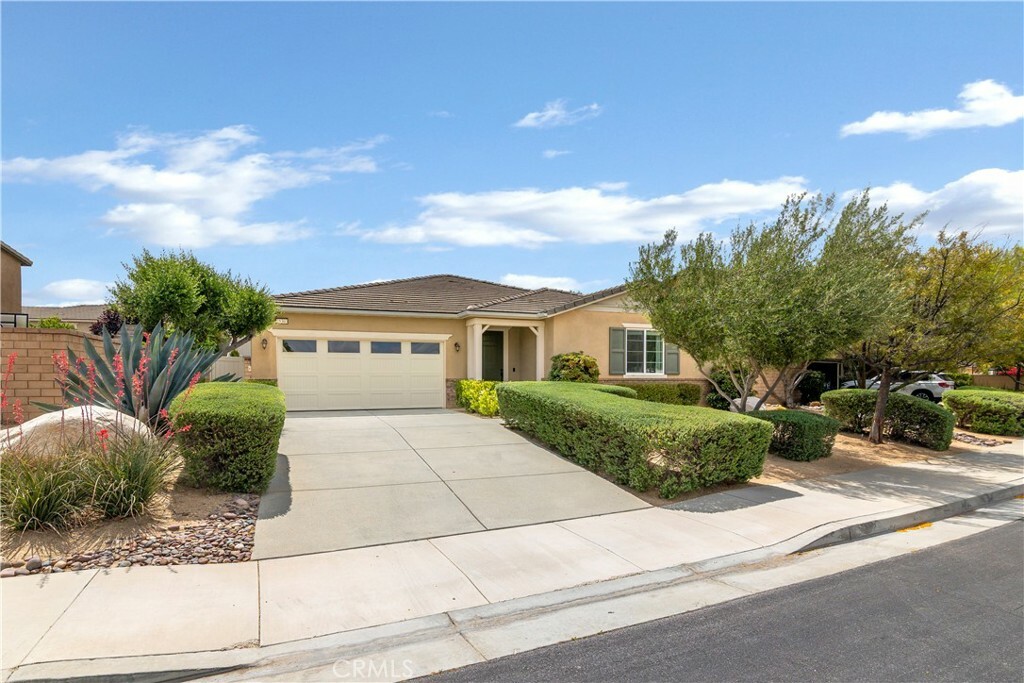 Property Photo: 25303 Water Wheel Court CA 92584
