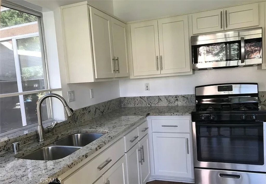 Property Photo: 19014 Primrose Lane CA 92308