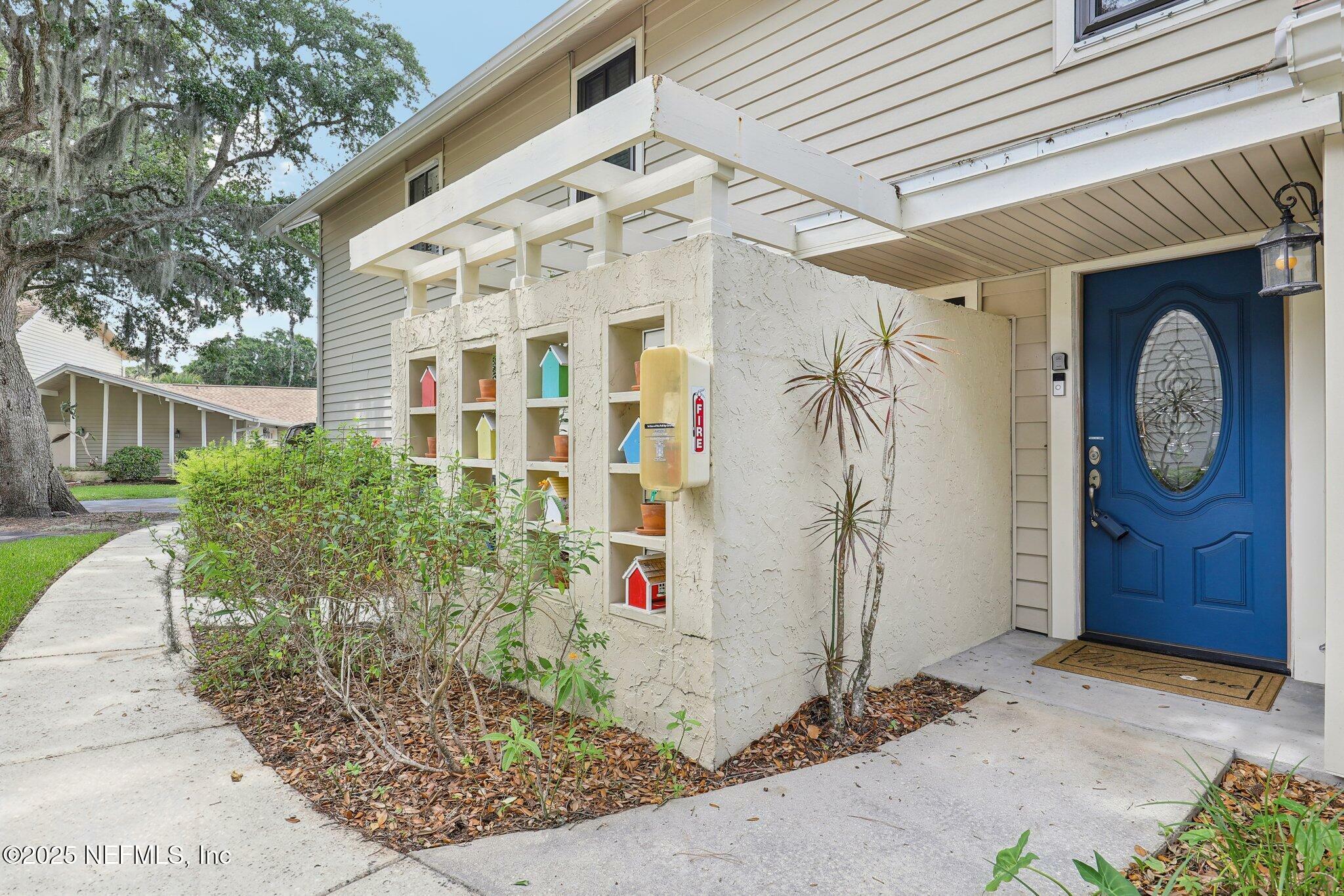 Property Photo: 303 Vista Lagoon Court C-3 FL 32082