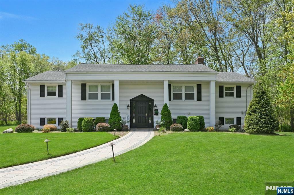 175 Edson Terrace  Franklin Lakes NJ 07417 photo