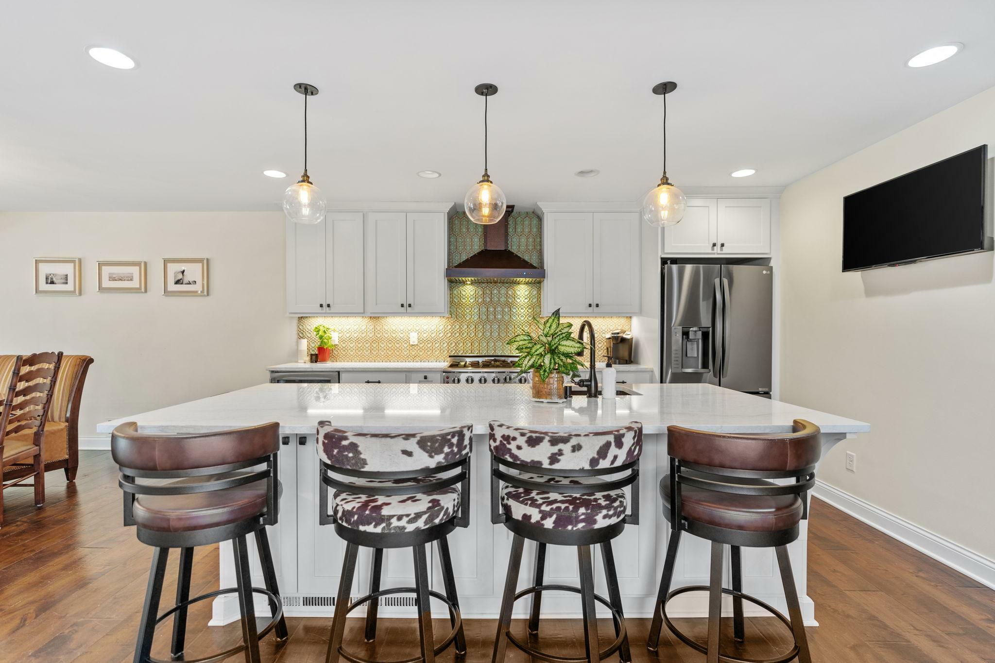 Property Photo: 1805 Eagle Ridge Drive 8 MN 55118