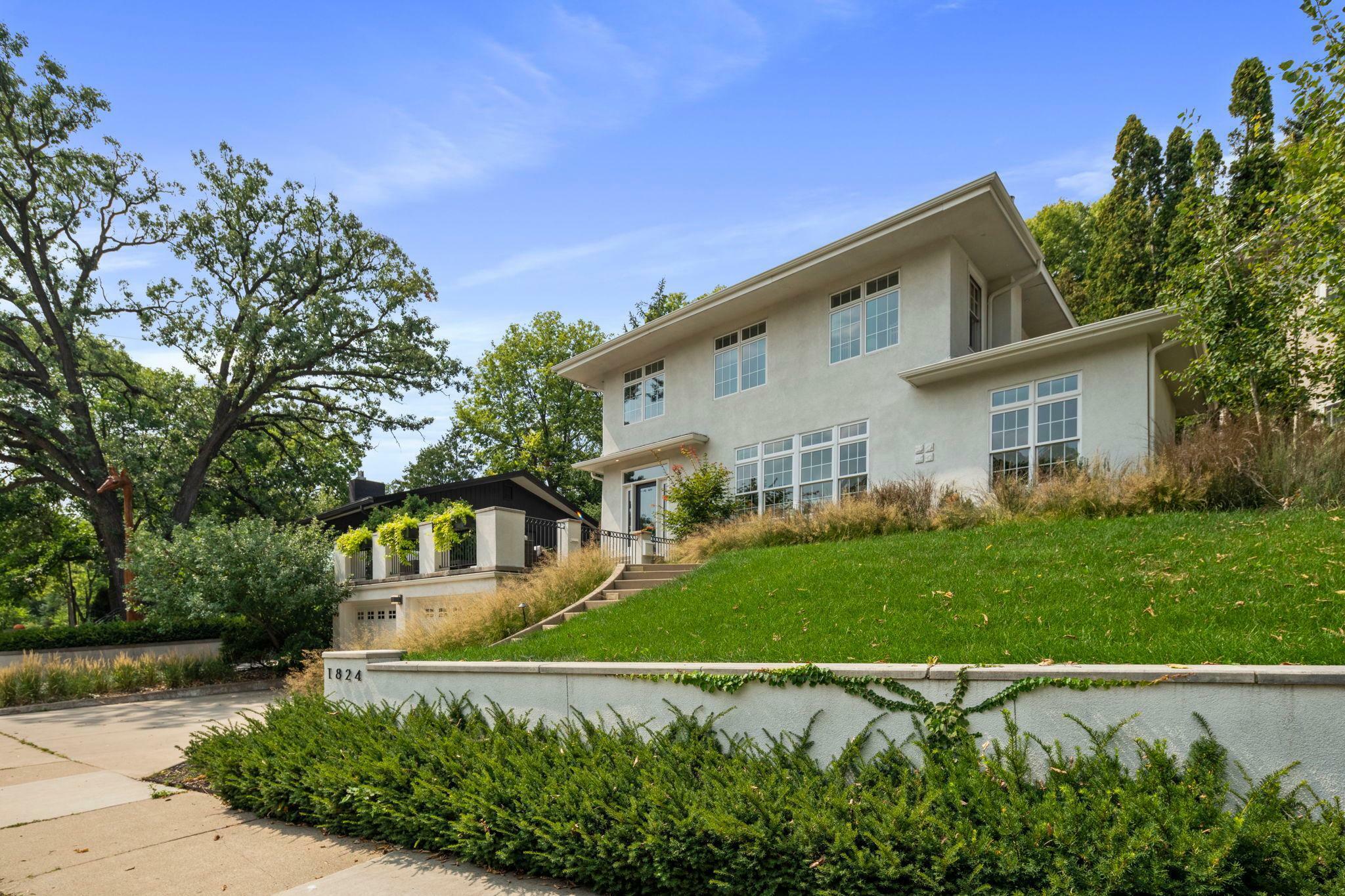 1824 Oliver Avenue S  Minneapolis MN 55405 photo