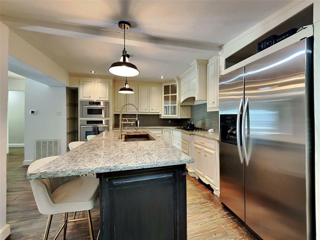 Property Photo: 3127 Pastor Street TX 75212