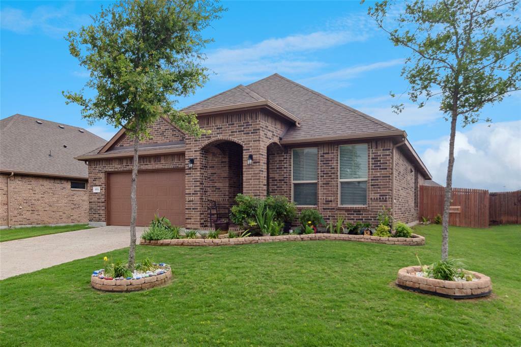 Property Photo:  171 Colter Drive  TX 75167 