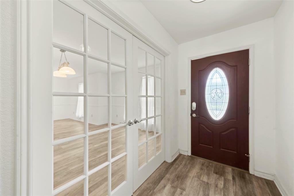 Property Photo: 1812 Trinity Drive TX 76710