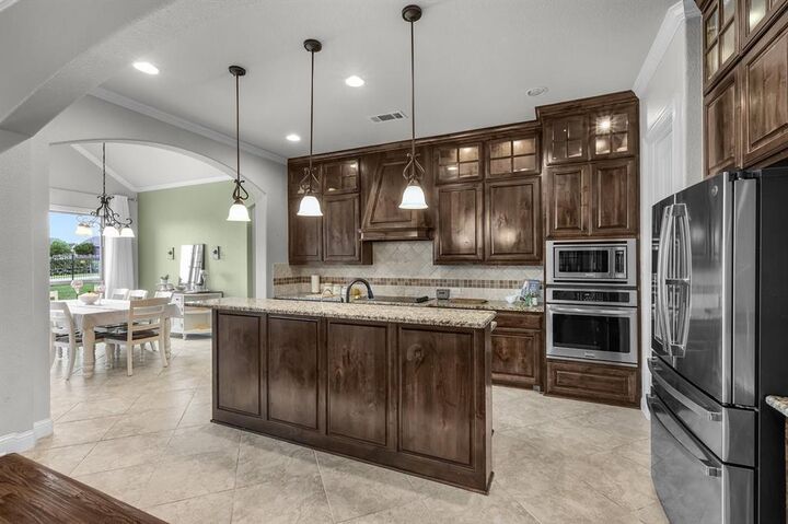 228 Parc Oaks Drive  Aledo TX 76008 photo