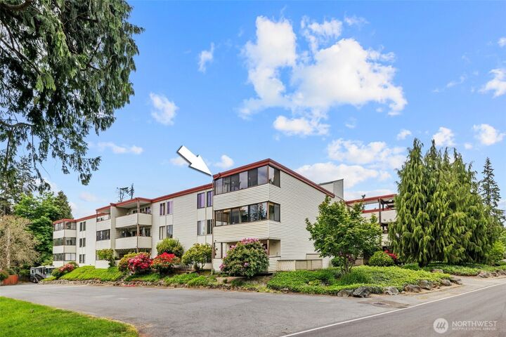 8516  196th Street SW 311  Edmonds WA 98026 photo