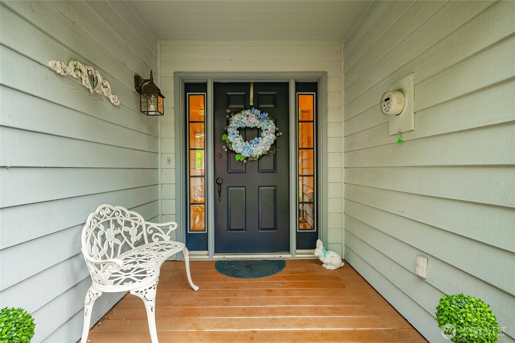 Property Photo: 1117 W Racine Street WA 98229