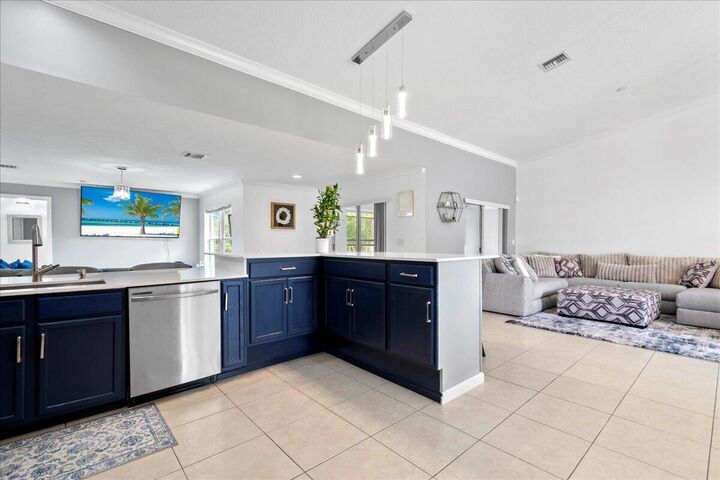 Property Photo: 16931 N 78th Road N FL 33470