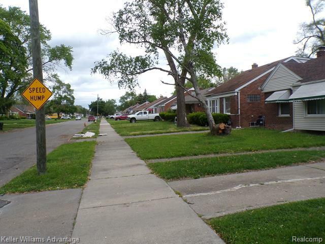 Property Photo: 9546 Westwood Street MI 48228