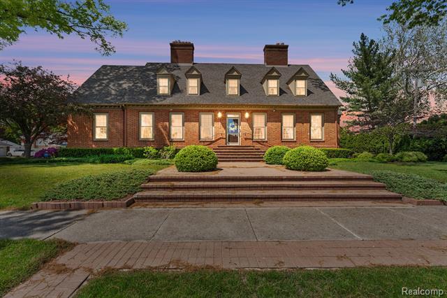 Property Photo: 17440 Midway Avenue MI 48101