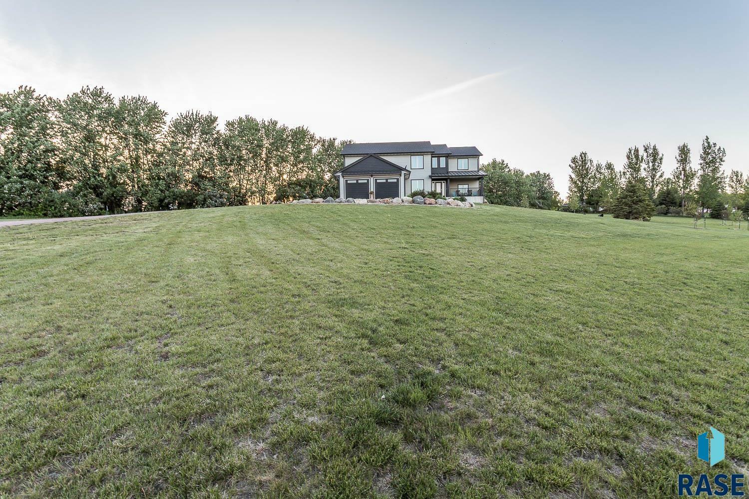 Property Photo: 25265 466th Ave SD 57033