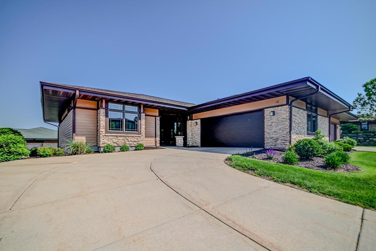 Property Photo:  12 Gusty Court  WI 53593 