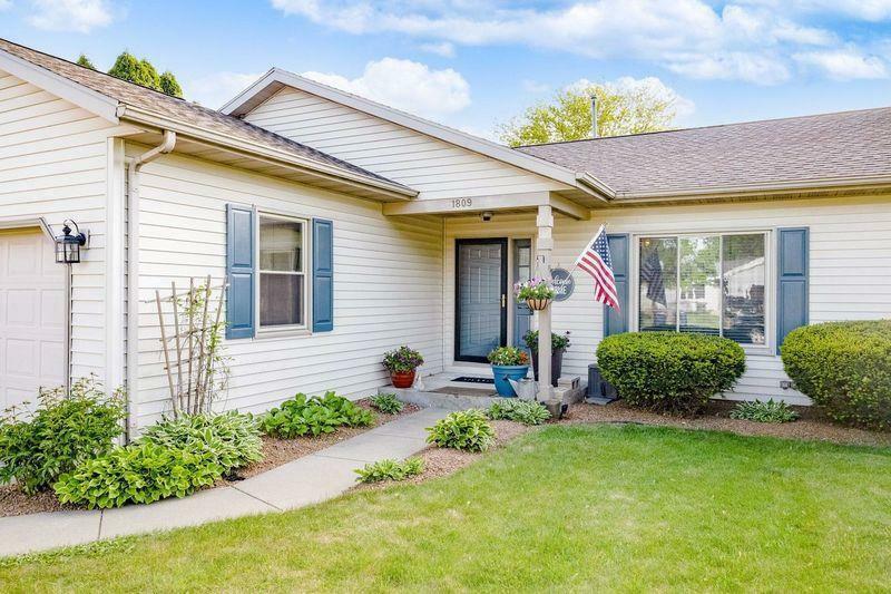 Property Photo: 1809 Edon Drive WI 53546
