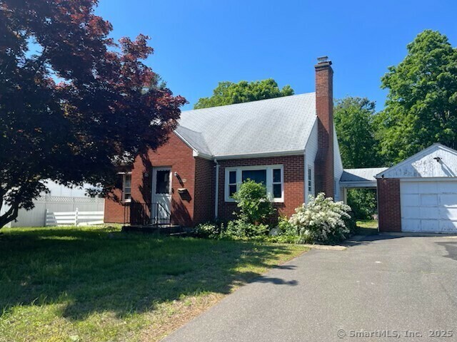 Property Photo:  233 Francis Street  CT 06053 