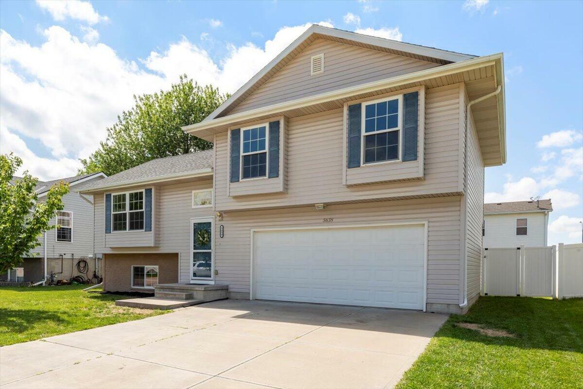 Property Photo: 5638 Redtail Road IA 51501