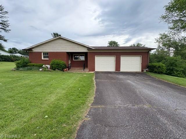 Property Photo: 6364 Boone Trail NC 28651