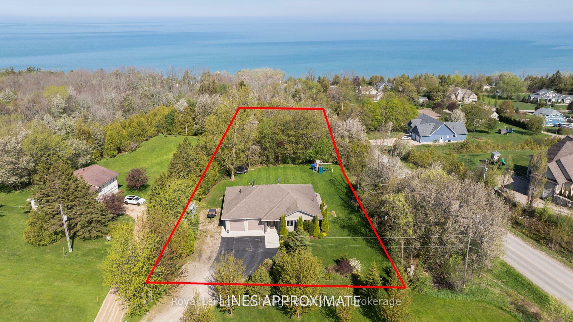 820 Lake Range Drive  Huron-Kinloss ON N2Z 0B3 photo