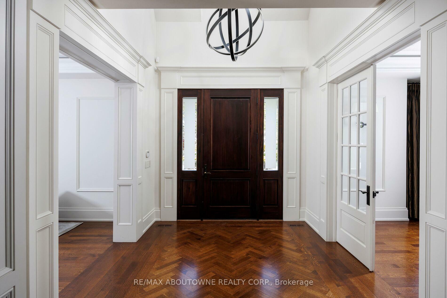 Property Photo: 64 Brentwood Road ON L6J 4B6