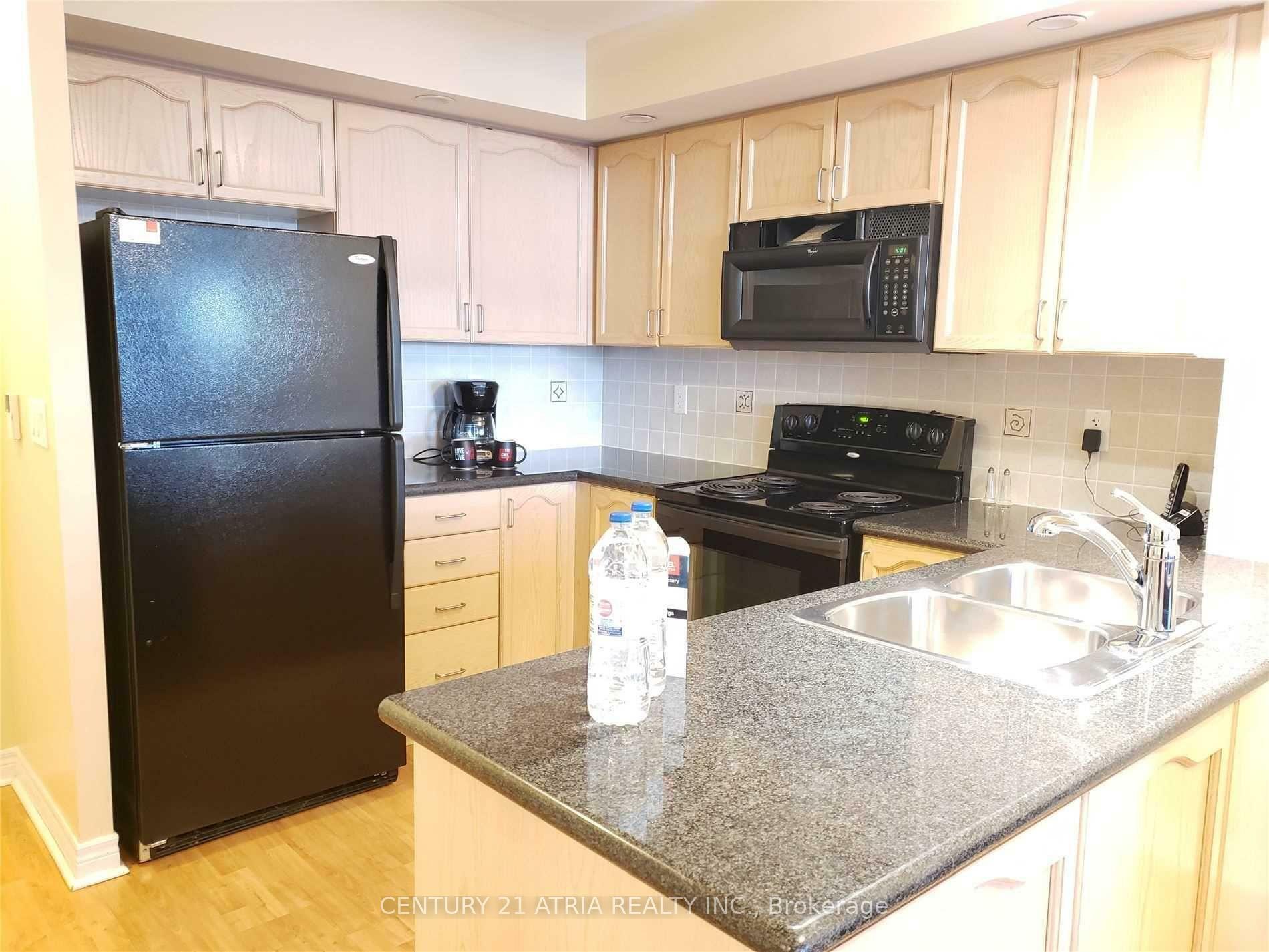 Property Photo: 33 Cox Boulevard 931 ON L3R 8A6